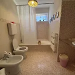 Acasamy Неаполь
